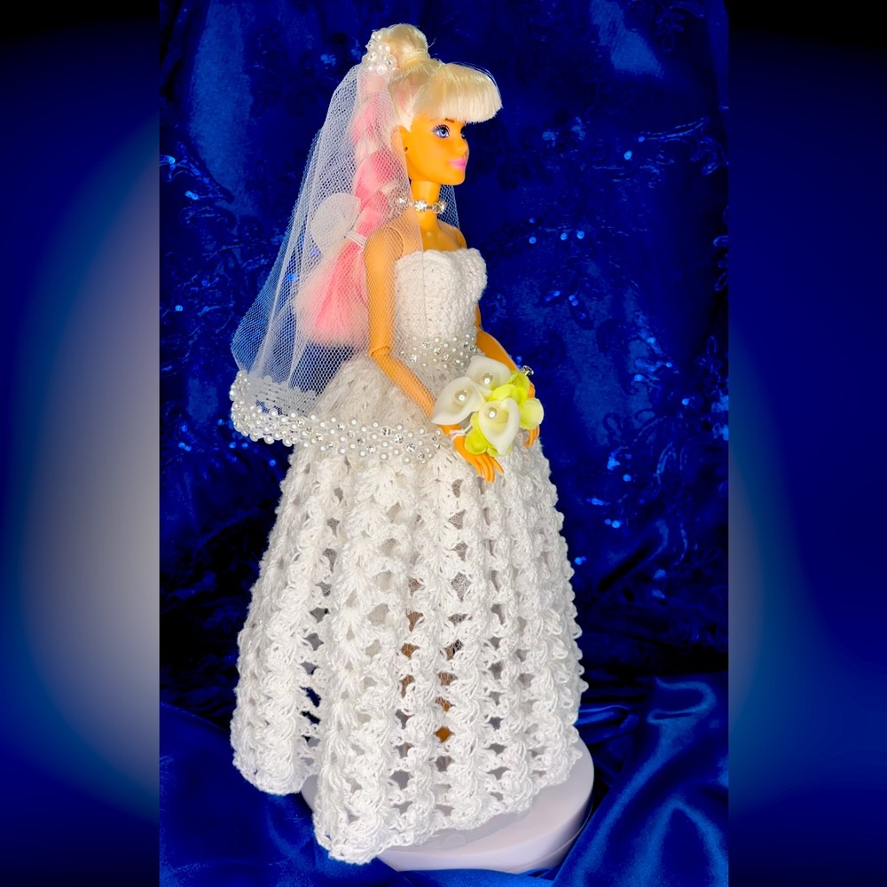 Barbie’s Custom-Made Crochet Wedding Dress